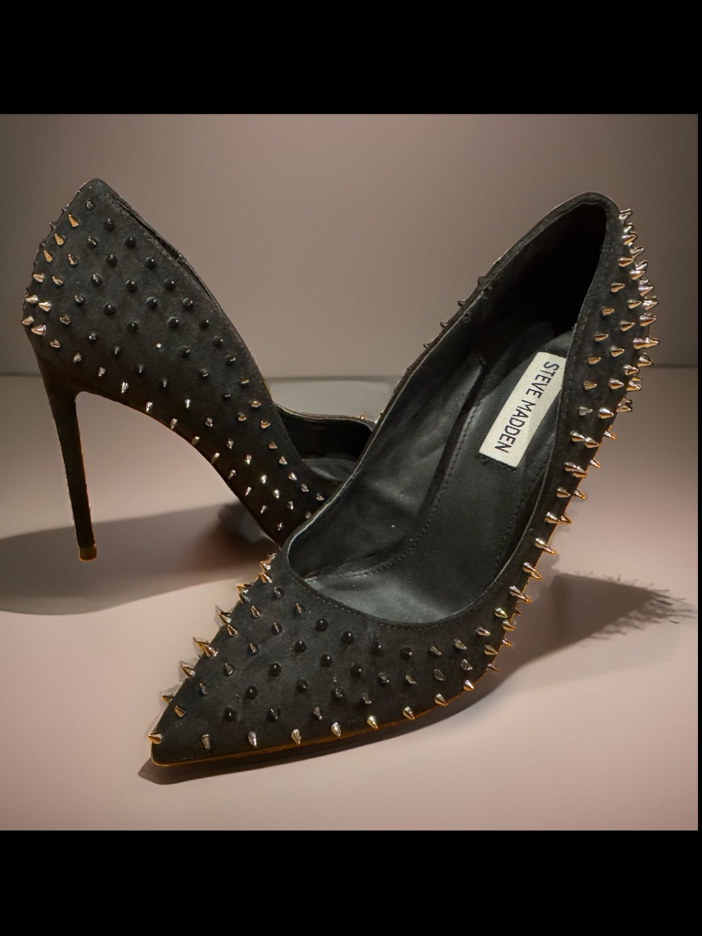 Steve Madden Vala Black Silver Stud Spike Pointed-Toe Stilettos 4” heel: size 7